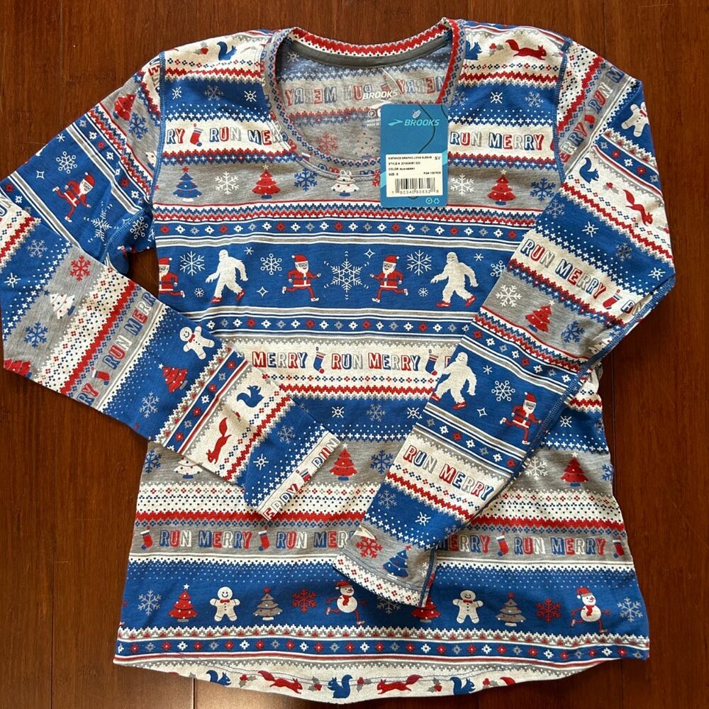 NWT - Brooks run top - size small